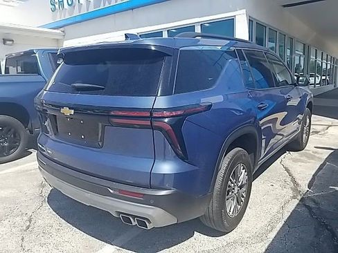 Certified 2025 Chevrolet Traverse LT w/ Driver Confidence Package AWD/4WD image 20