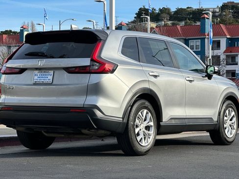 Used 2026 Honda CR-V LX image 3