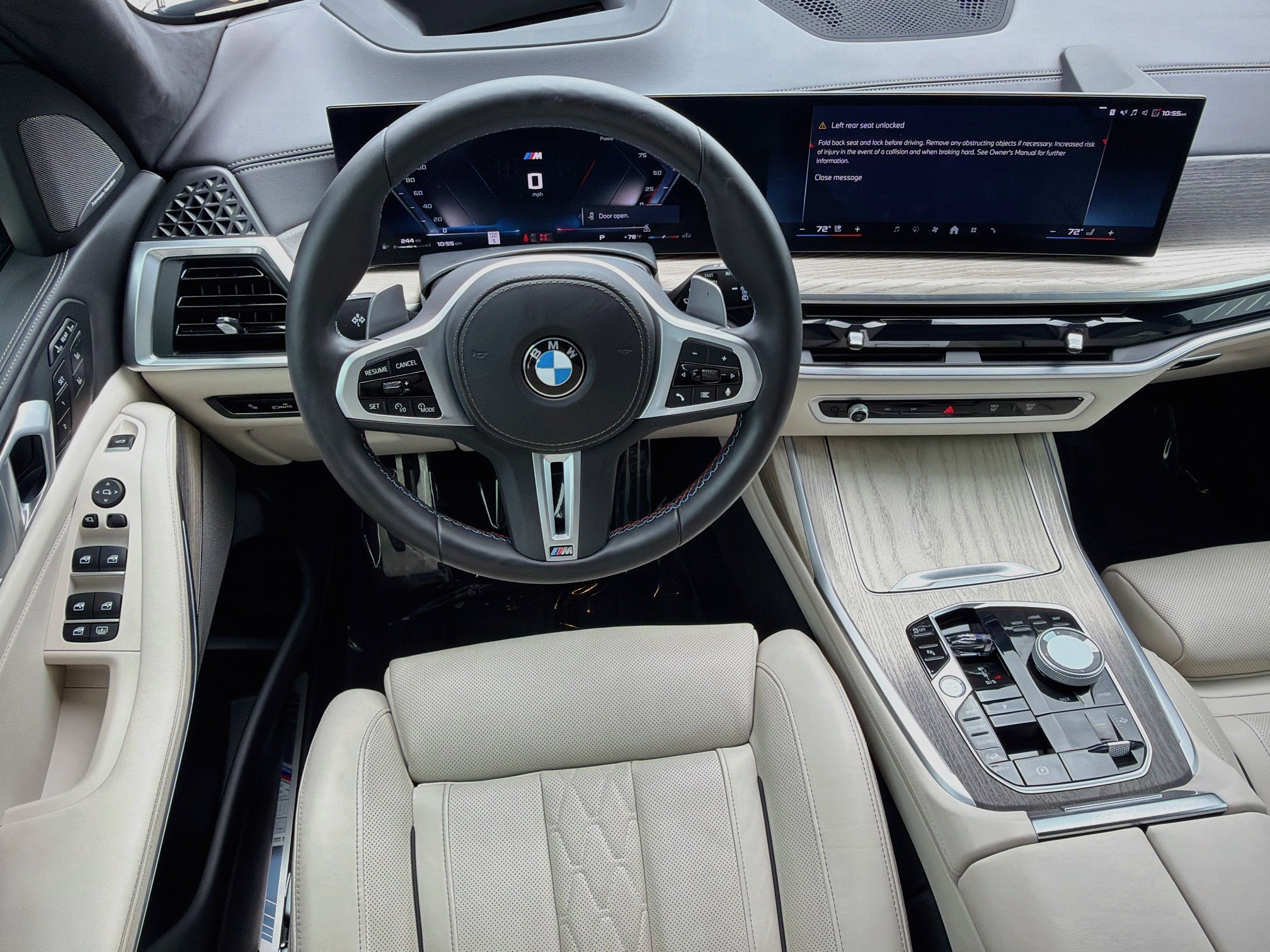 Used 2026 BMW X7 M60i AWD/4WD image 19
