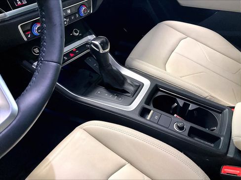 Used 2022 Audi Q3 2.0T Premium Plus image 20