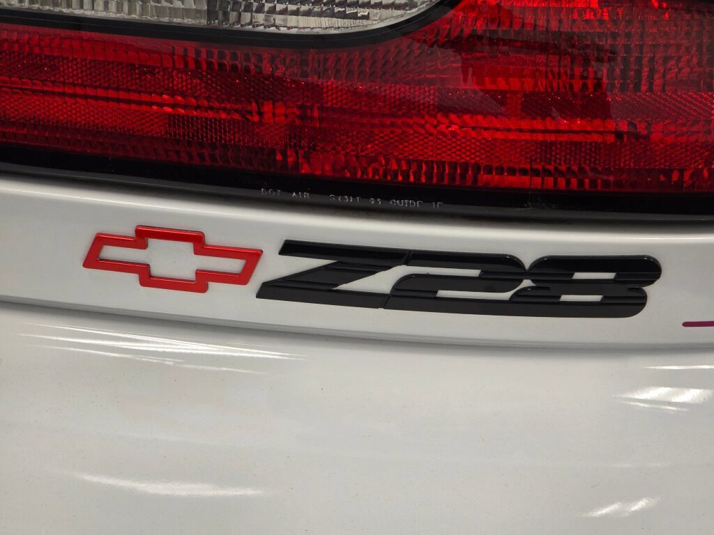 Used 1993 Chevrolet Camaro Z28 RWD image 20