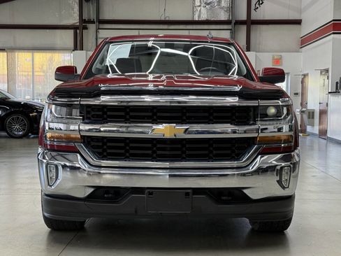 Used 2018 Chevrolet Silverado 1500 LT w/ LT Eassist Package image 4