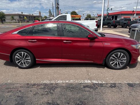 Used 2018 Honda Accord Touring image 14