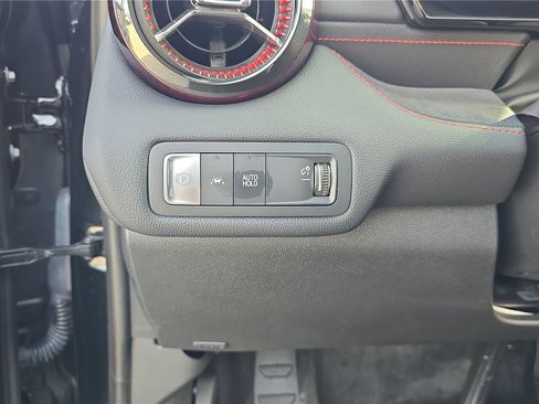 Used 2025 Chevrolet Blazer EV RS AWD/4WD image 25