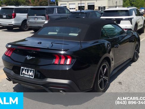 Used 2024 Ford Mustang Premium RWD image 5