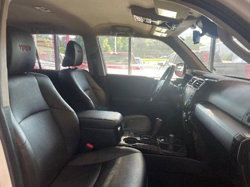 Used 2021 Toyota 4Runner Venture image 23