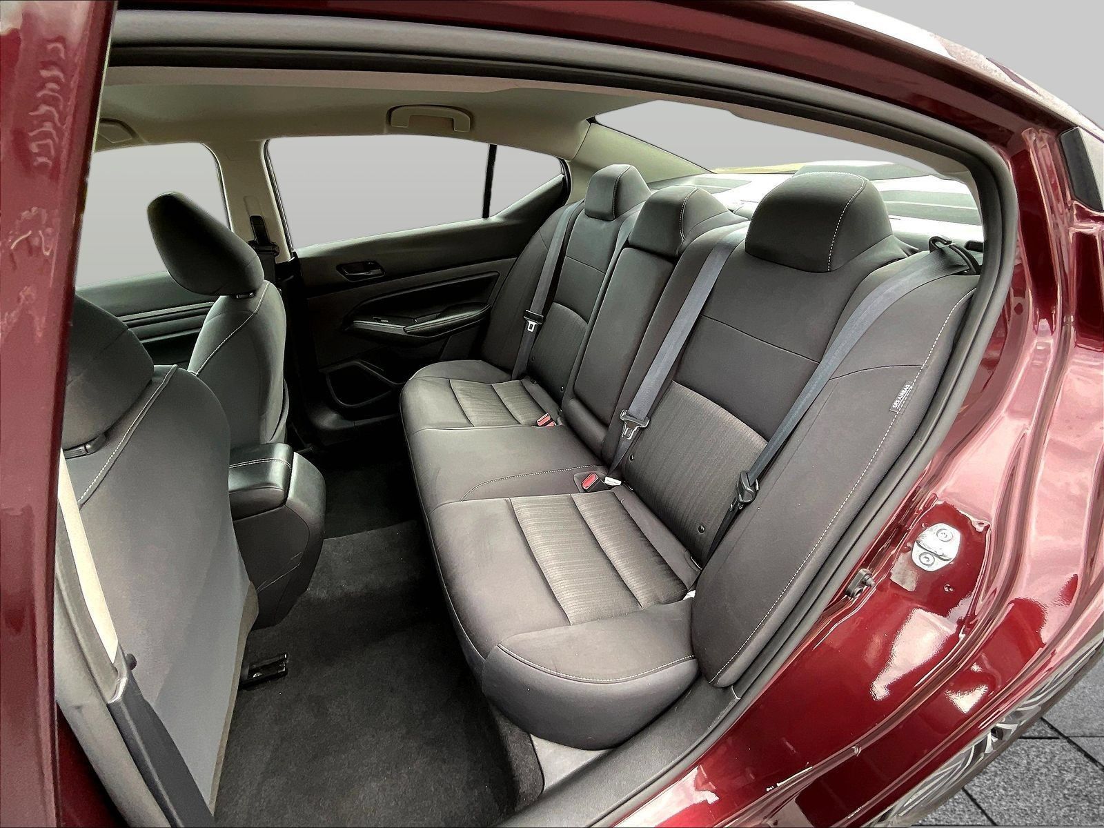 Certified 2024 Nissan Altima 2.5 SV FWD image 25