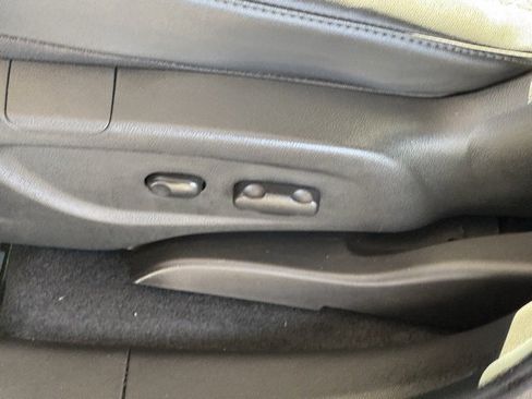 Used 2019 Buick Encore Preferred image 28