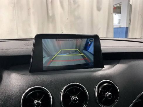 Used 2020 Kia Stinger GT-Line w/ Sun & Sound Package AWD/4WD image 19