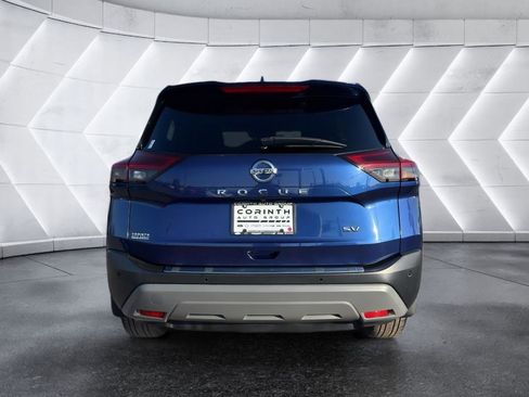 Used 2021 Nissan Rogue SV image 6
