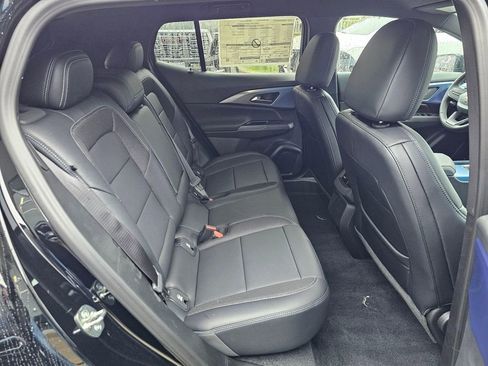 New 2026 Chevrolet Equinox EV LT FWD image 12