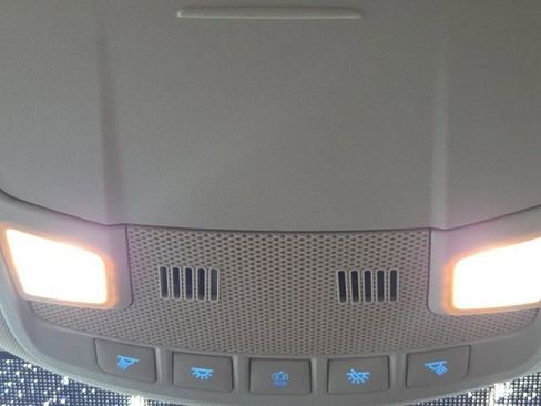 Used 2024 Ford Edge SEL w/ Convenience Package image 31