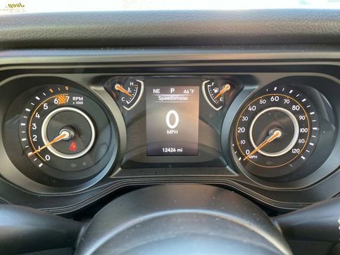 Certified 2025 Jeep Wrangler Unlimited Sport AWD/4WD image 29