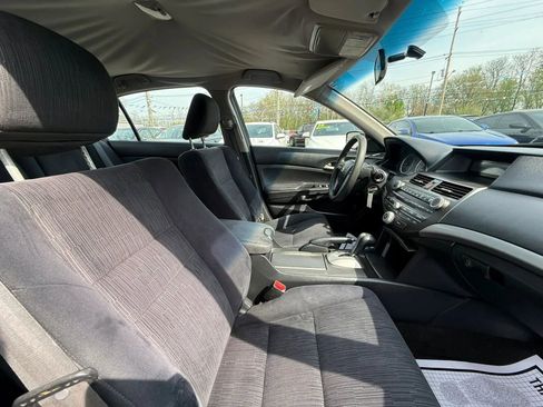 Used 2011 Honda Accord LX image 41