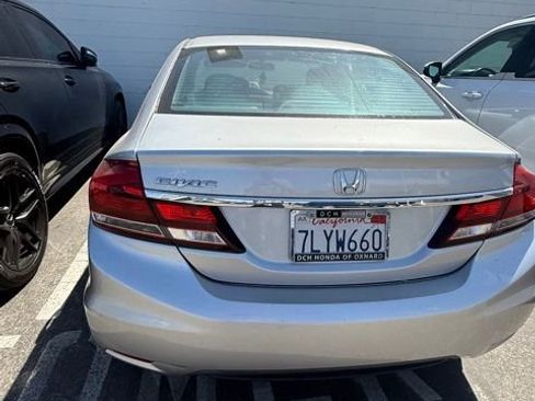 Used 2015 Honda Civic SE image 4