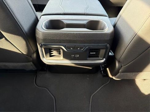 New 2026 GMC Sierra 2500 SLT w/ SLT Premium Package image 26