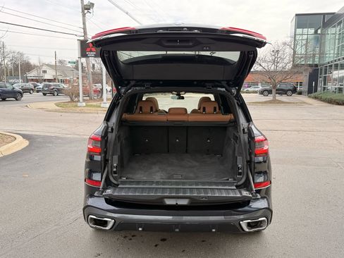 Used 2023 BMW X5 xDrive40i w/ Executive Package image 37