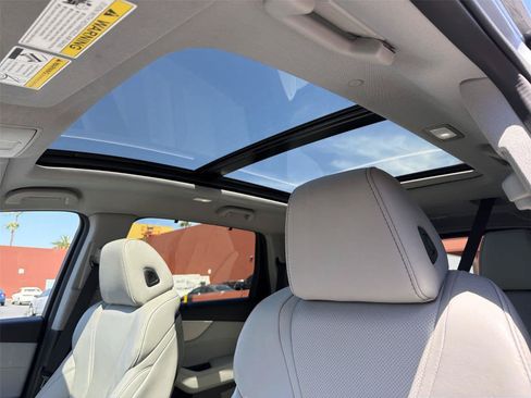 Used 2023 Acura MDX SH-AWD w/ Technology Package image 41