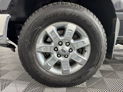 Used 2013 Ford F150 XLT w/ Luxury Equipment Group image 38