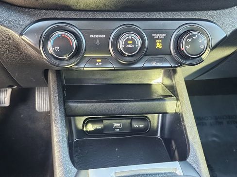 Used 2023 Kia Forte LXS w/ LXS Technology Package FWD image 28