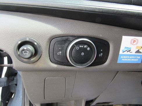Used 2021 Ford Transit 350 DRW RWD image 32