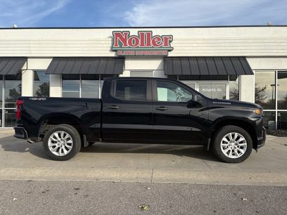 Used 2020 Chevrolet Silverado 1500 Custom w/ Custom Value Package