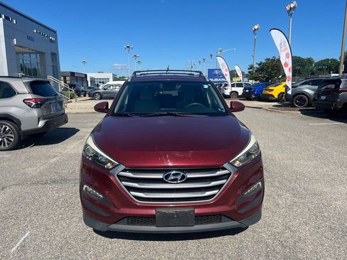 Used 2017 Hyundai Tucson SE w/ SE Popular Package 02 AWD/4WD image 8