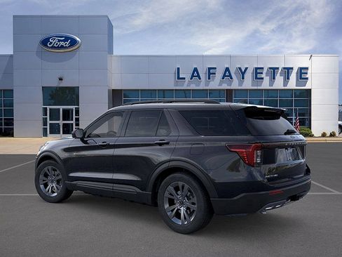 New 2026 Ford Explorer Active w/ Active Comfort Package AWD/4WD image 4