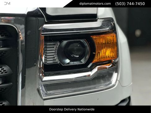 Used 2016 GMC Sierra 2500 4x4 Crew Cab image 11