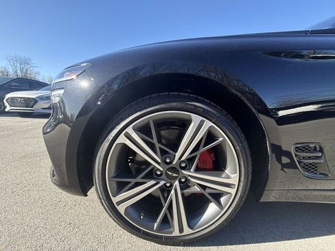 Used 2025 Genesis G70 3.3T Advanced w/ Sport Prestige Package image 10