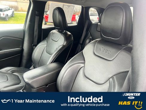 Used 2019 Jeep Cherokee Limited image 8