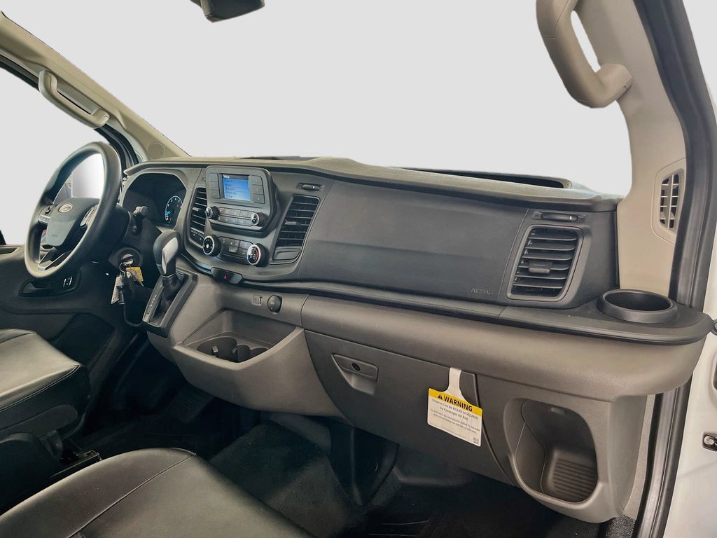 Used 2025 Ford Transit 150 Low Roof RWD image 29