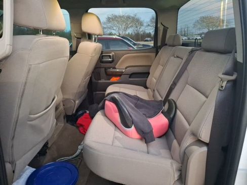 Used 2018 Chevrolet Silverado 1500 LT w/ LT Fleet Convenience Package image 9