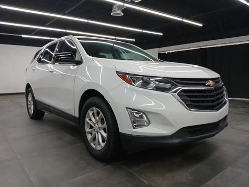 Used 2019 Chevrolet Equinox LS w/ LPO, Cargo Package FWD image 45
