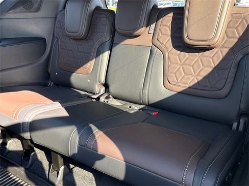 New 2026 Nissan Armada Platinum w/ Convenience Package image 18