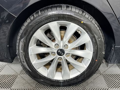 Used 2018 Kia Optima LX w/ 17" Alloy Wheels Package FWD image 31