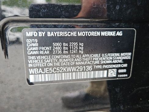Used 2019 BMW 540i w/ Convenience Package RWD image 16