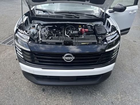 New 2026 Nissan Kicks SV FWD image 30