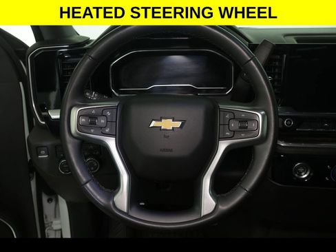 Used 2023 Chevrolet Silverado 1500 LT AWD/4WD image 7