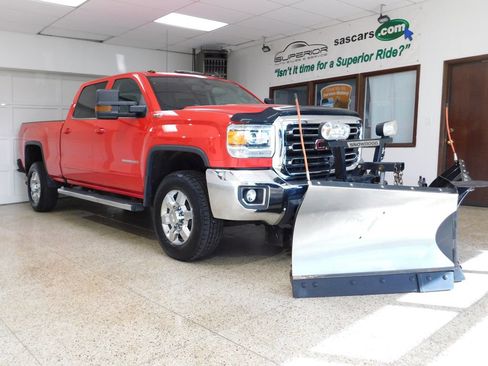 Used 2018 GMC Sierra 2500 SLE w/ HD SLE Preferred Plus Package AWD/4WD image 6