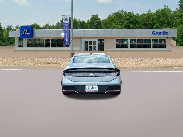 New 2026 Hyundai Sonata Blue FWD image 7