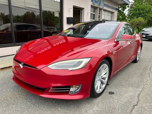 Used 2016 Tesla Model S 90D image 5