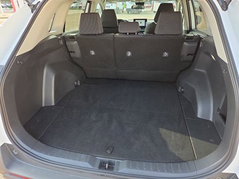 Used 2024 Toyota RAV4 LE image 8