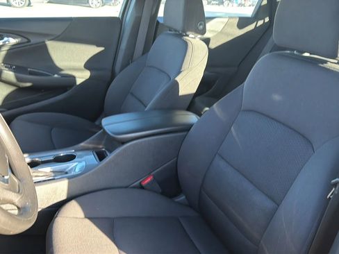 Used 2020 Chevrolet Malibu LT FWD image 75