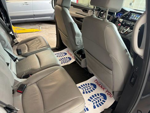 Used 2020 Honda Odyssey EX-L image 18