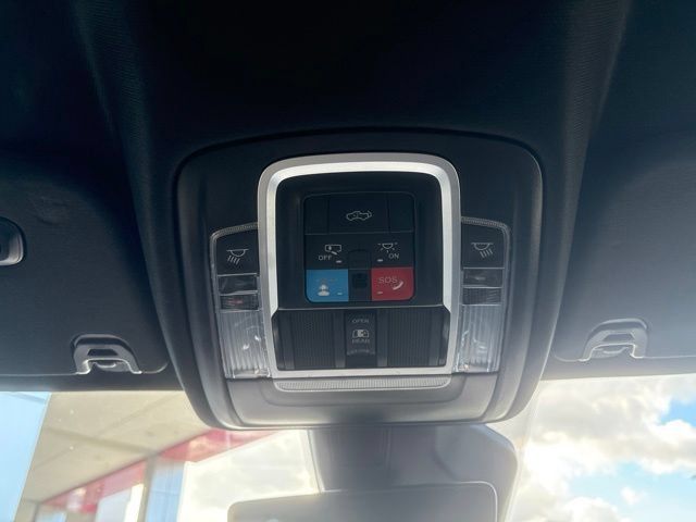 Used 2025 RAM 1500 Big Horn AWD/4WD image 20