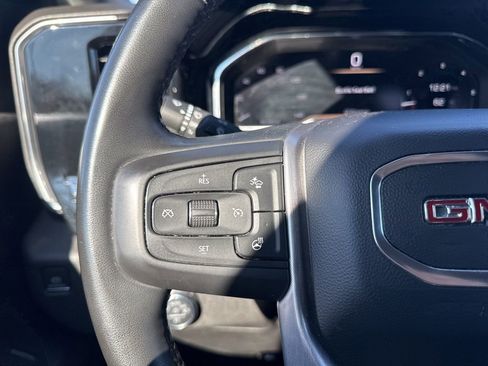 Used 2024 GMC Sierra 1500 SLT image 23