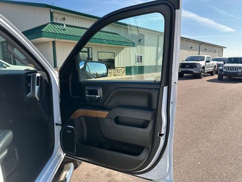 Used 2017 Chevrolet Silverado 1500 LTZ w/ Sport Package image 28