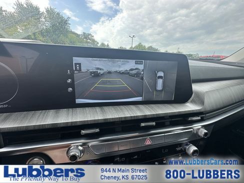 Used 2024 Kia Telluride SX AWD/4WD image 17