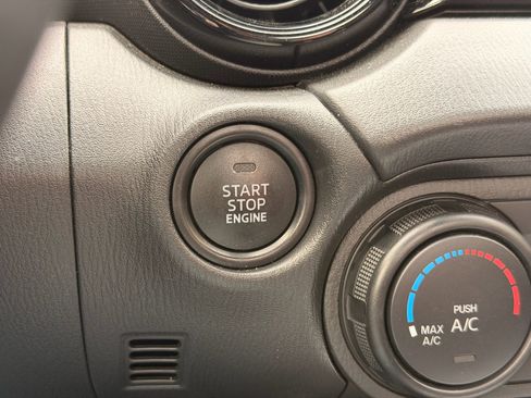 Used 2024 MAZDA MX-5 Miata Sport w/ Appearance Package image 22